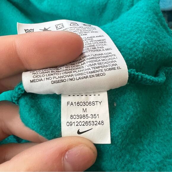 Nike Women’s Teal Short Sleeve Hooded Mock Neck Shirt Long Length Hoodie - Picture 8 of 8